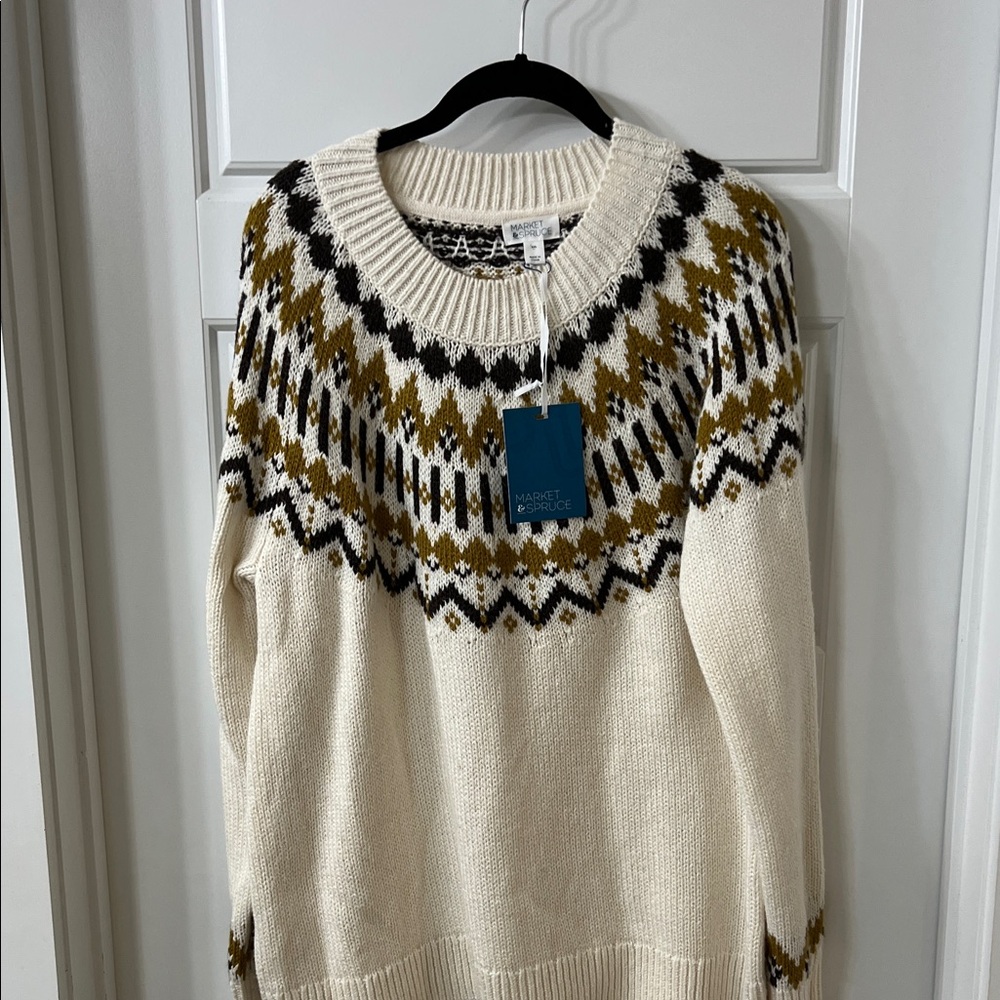 Market & Spruce Cream and Gold Patterned Sweater
